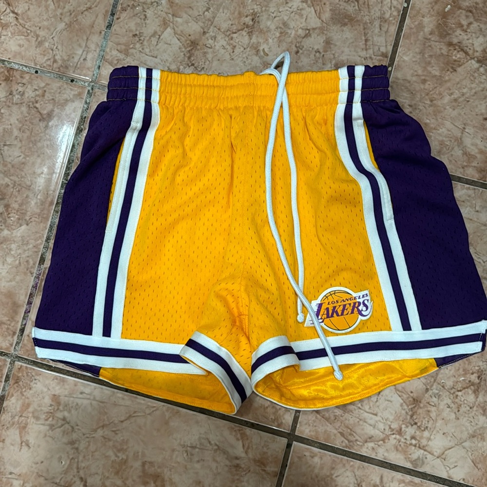 Hardwood classics Laker shorts